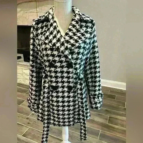 JouJou- Long black and white coat - Large - Picture 10 of 16